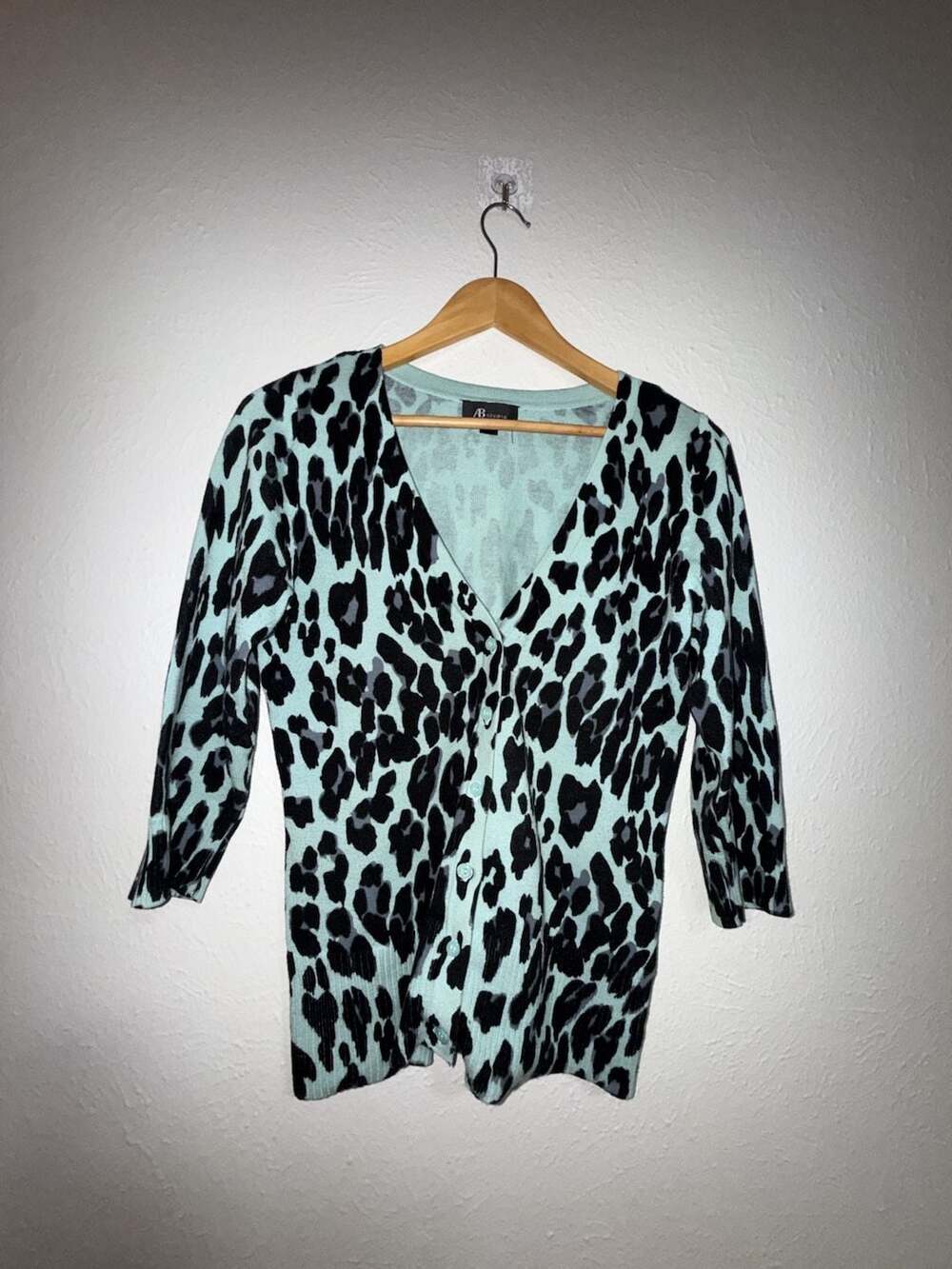 AB Studio Women's Teal and Black Leopard Print Button-Down Cardigan